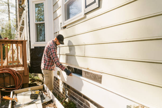 Top rated local Storm Damage Siding Repair specialists in Luxor, PA